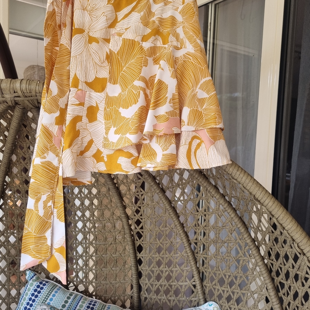 Jaase BNWT Short Skirt Size Extra Small - Picture 2 of 4
